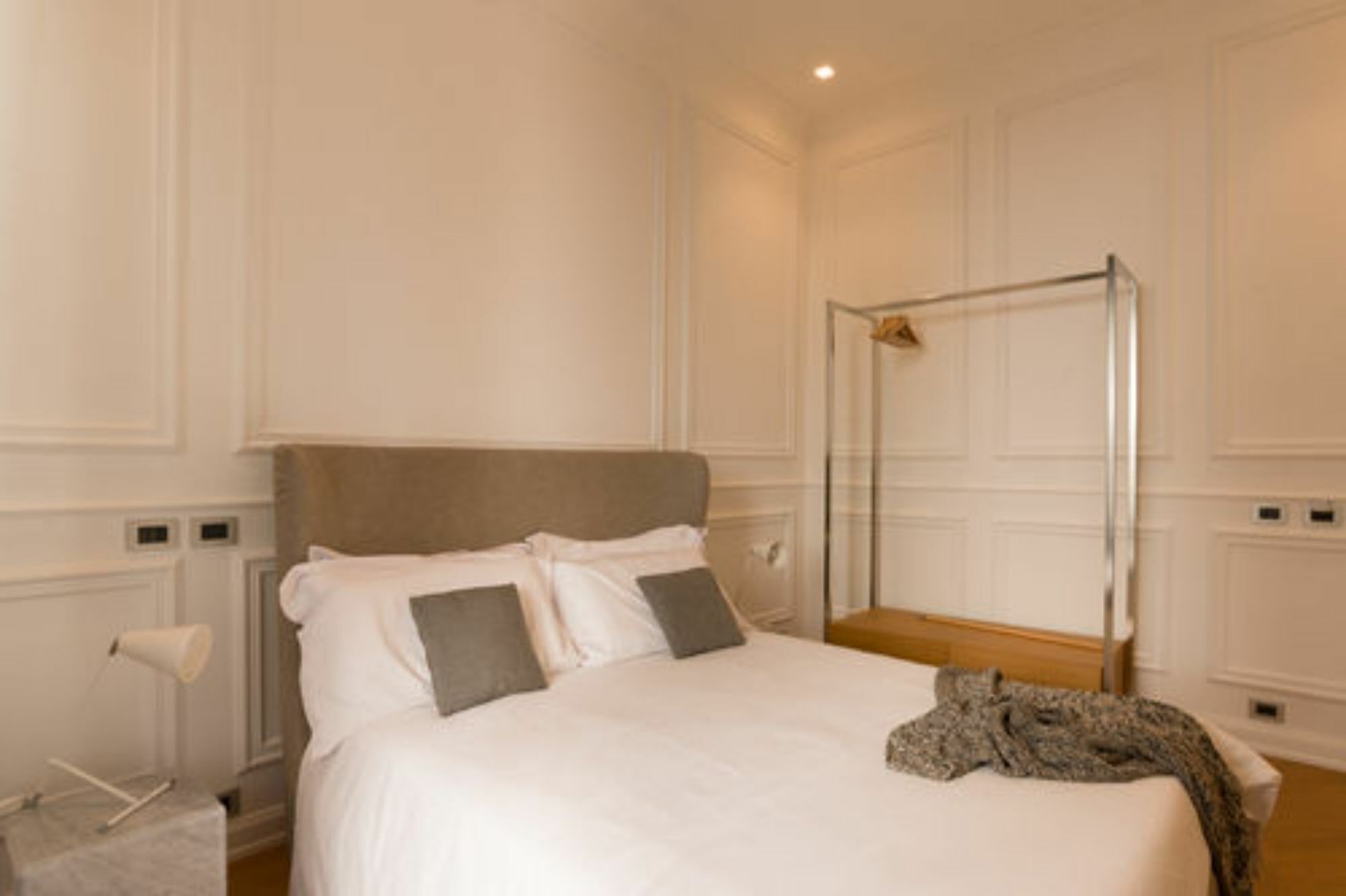 Guest house Via Chiodo Luxury 2*